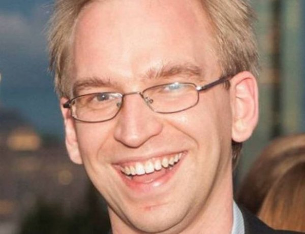 Curve Founder Moves Over 23 Million CRV To Binance, Is It Time To Take Profit? Curve Founder Moves Over 23 Million CRV To Binance, Is It Time To Take Profit?