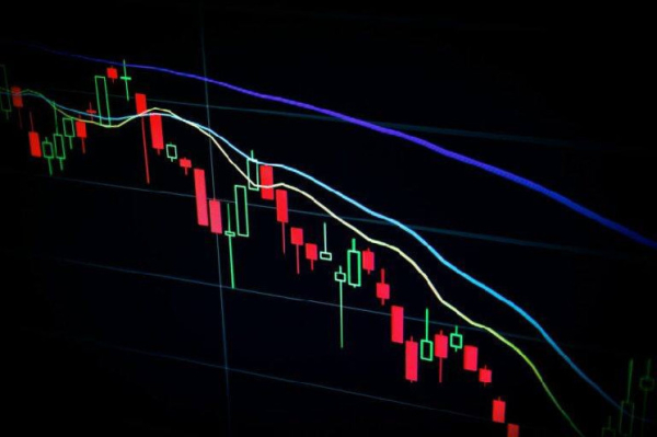 Crypto Trader Nets $1.6 Million in Just 14 Hours From Trading Solana-Based Memecoin