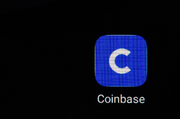 Coinbase (COIN) Shares Dip in Premarket After Stock Downgrade by JPM; $80 PT