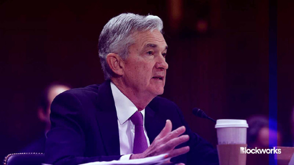 BTC slips to $42.8k, ETH at $2.3k as risk-off sentiment grows